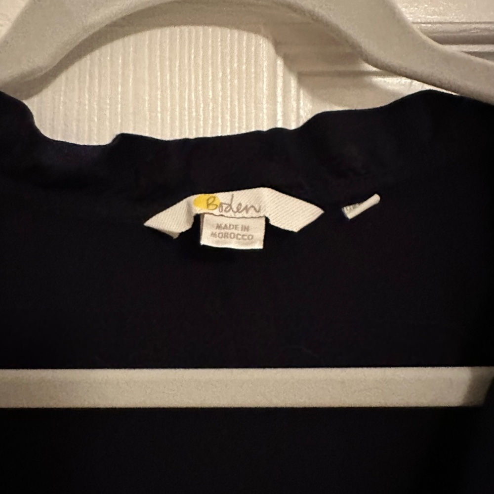 Boden- Ruffle Fixed Wrap Jersey Dress — navy — size 6 R - Picture 3 of 5